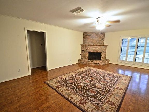 4th image of 5943 Dumfries Dr