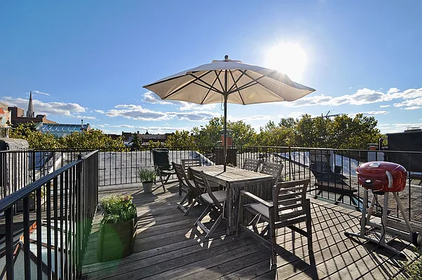 Sold by Corcoran | media 16