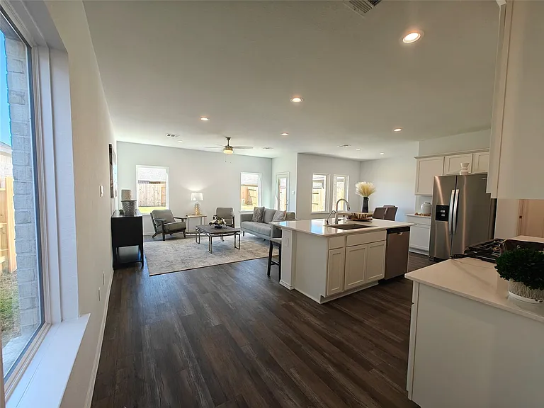 5011 Pismo Ray Dr — Photo 4