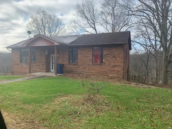 2521 Woods Ct, Ashland, KY 41102