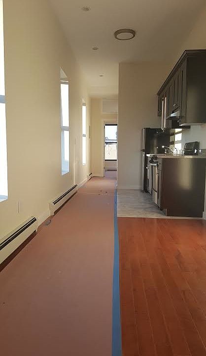1st image of 214 Stanhope St #3