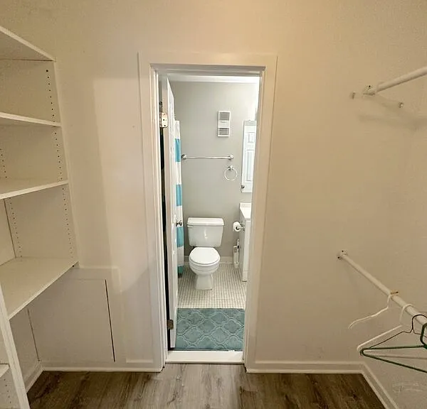 409 S Sharp St #R-5 — Photo 12