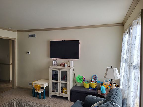 2nd image of 411 E Montgomery Ave APT 3