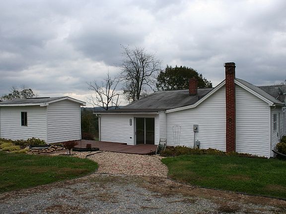 3rd image of 6573 Cora Ln