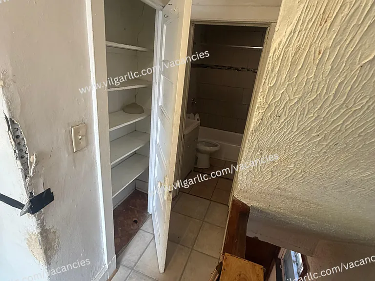809 Pierce St — Photo 16