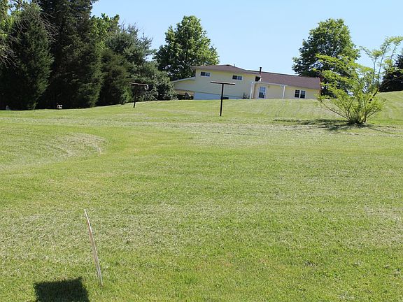 5th image of 126 Solar Dr