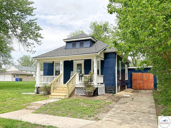 923 E 10th St, Sedalia, MO 65301