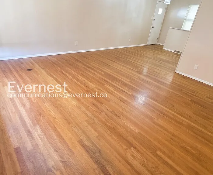 4608 Barbara Dr — Photo 5