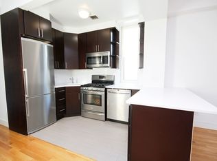 32-63 37th St #A, Astoria, NY 11103