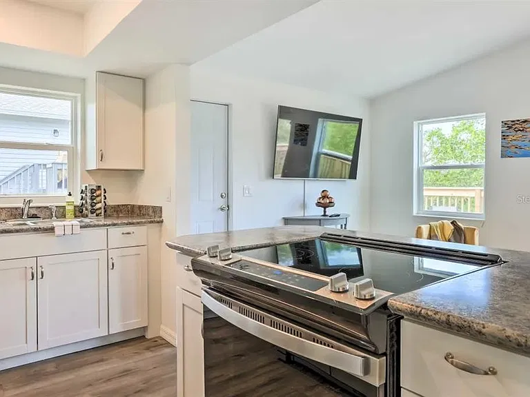 3303 W Shell Point Rd #A — Photo 12