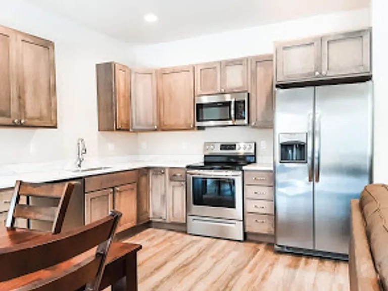 2035 Skyview West Dr — Photo 3