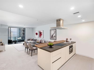 1000 Brickell Plz #3003, Miami, FL, 33131