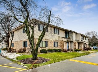 3938 81st St UNIT 2H, Kenosha, WI 53142