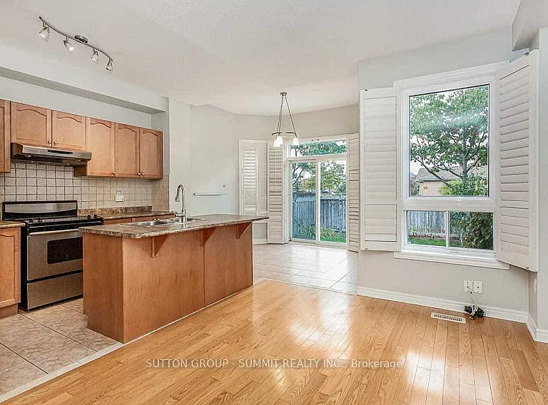 3330 Fountain Park Ave — Photo 5