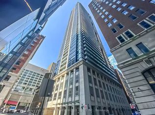 70 Temperance St #4015, Toronto, ON M5H 0B1