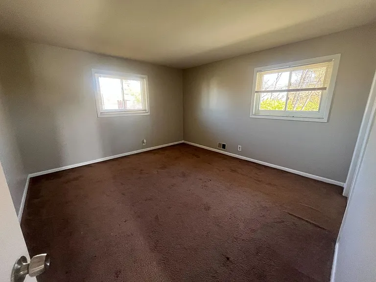 6051 Laurel Hall Dr — Photo 5