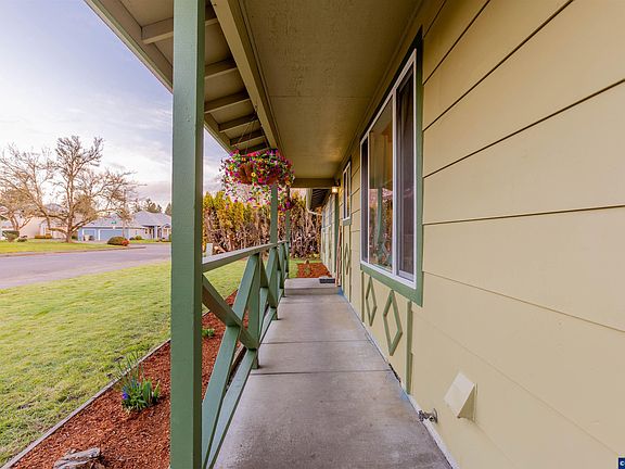 5th image of 6097 Lanier St SW