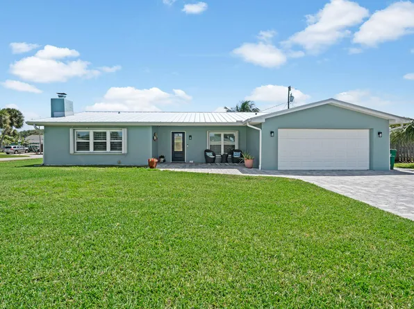 401 Oak Ridge Dr, Indialantic, FL 32903