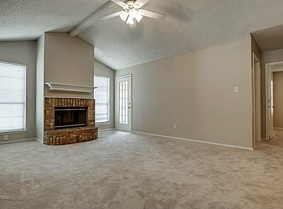 4th image of 208 Arabian Ln