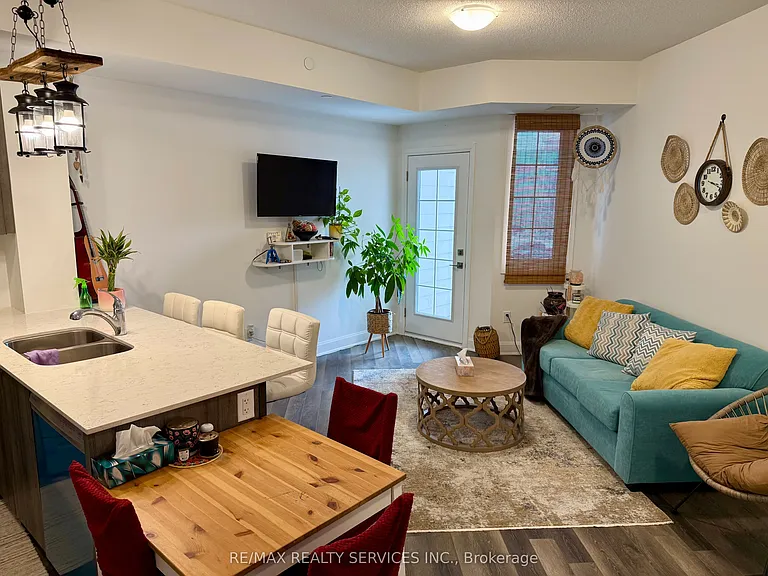 50 Lakebreeze Dr #229 — Photo 14