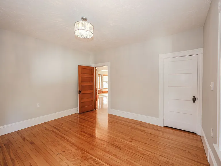 65 Hubbard St #2 — Photo 35