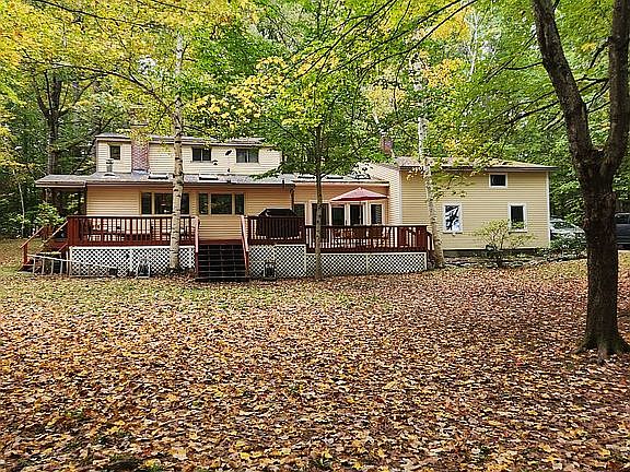 FRONT VIEW WITH YARD