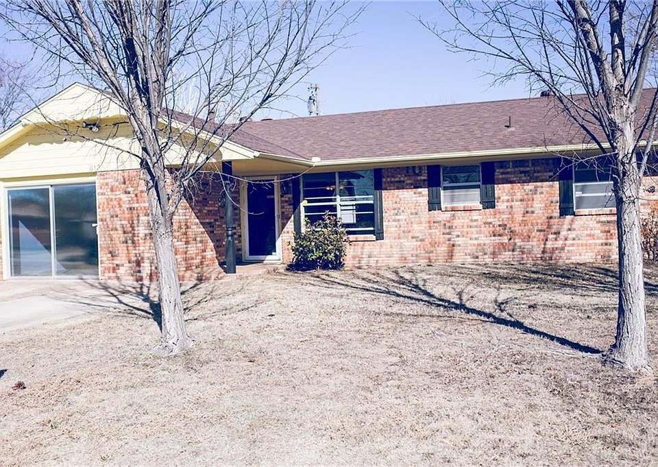 1st image of 613 Mimosa Dr