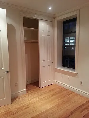 Rented by New York Residence | media 16