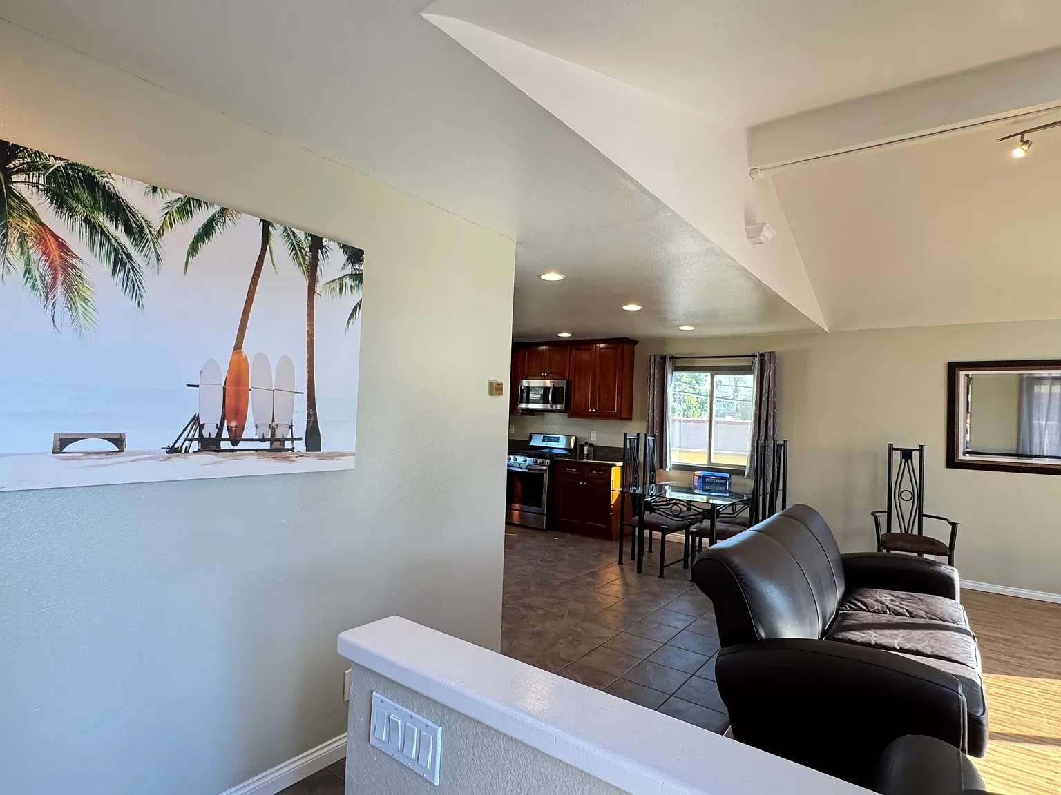 2 bed, 1068 sqft, $3,800 — Photo 4