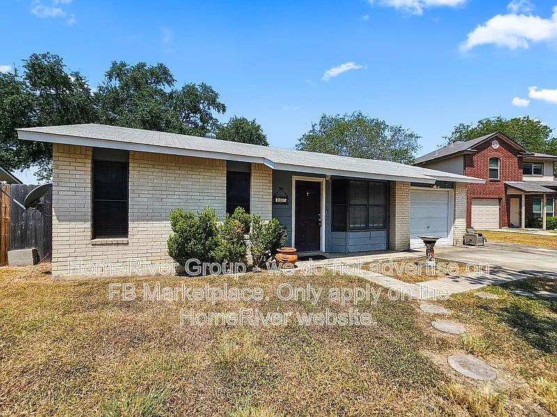 2 bed, 2.0 bath, 923 sqft, $1,200 — Photo 1