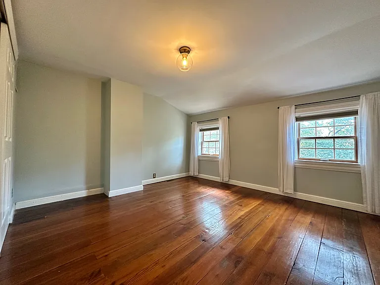3rd floor bedroom