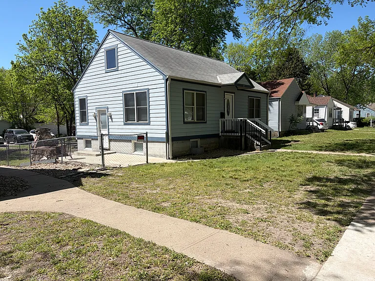 819 Ratone St — Photo 2