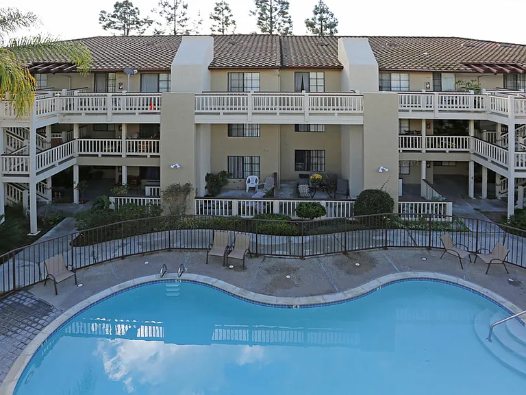 Pebblecreek Apartments — Photo 3