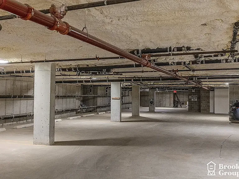 101-19 Rockaway Beach Blvd #2L — Photo 28