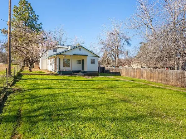 1920 Montana Ave, Shasta Lake, CA 96019