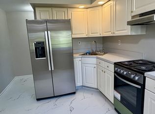 237 Meadowvale Rd #B, Lutherville Timonium, MD 21093