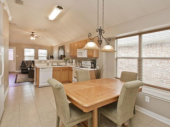 5th image of 11937 Brown Fox Dr