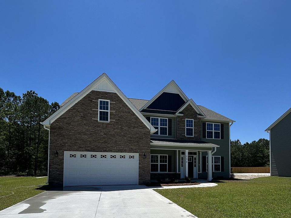 1st image of 154 Tradition Trail