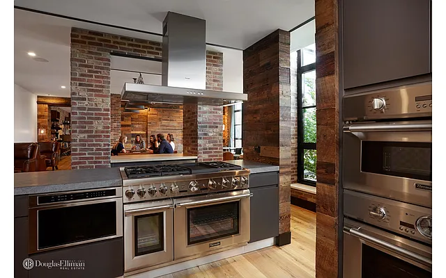 Rented by Douglas Elliman | media 33