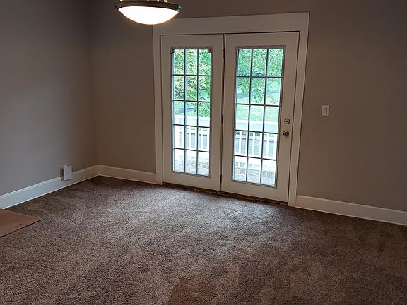 4th image of 4143 N Central Ave #4143