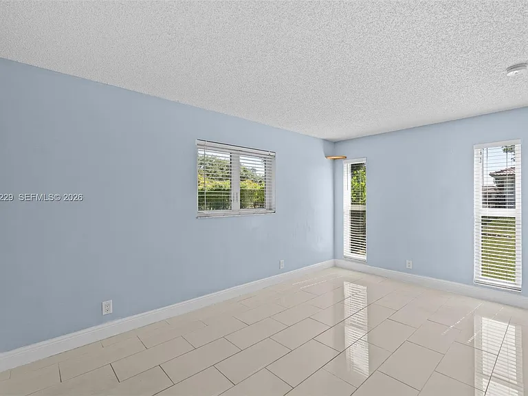 3165 NW 116th Ave — Photo 16