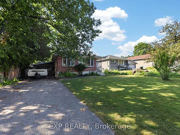 2nd image of 239 Scott St