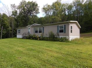 8493 Hudson Rd, Wayland, NY 14572