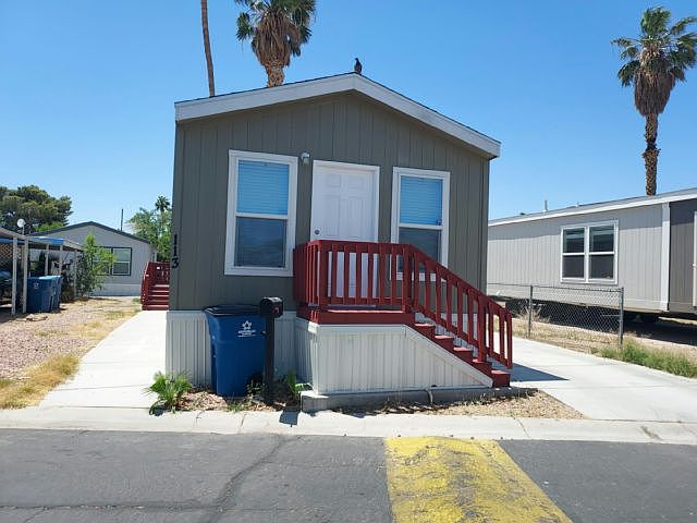 1st image of 1624 Palm St Unit 113