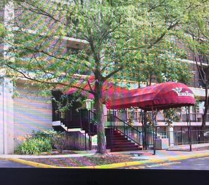 1st image of 1043 S York Rd APT 610