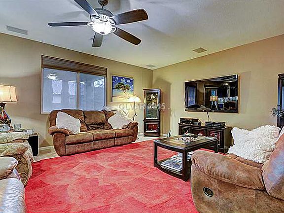 2nd image of 8209 Pink Desert St