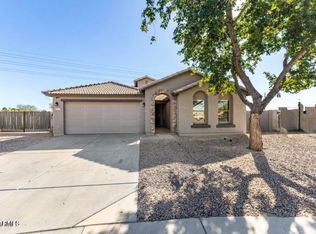 41083 N Rose Ln, San Tan Valley, AZ 85140