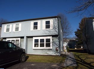 11 School Rd, Horsham, PA 19044