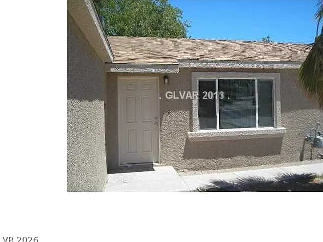 641 National St — Photo 3
