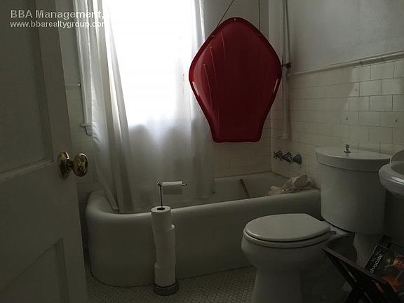 4th image of 152 Winchester St #6BR
